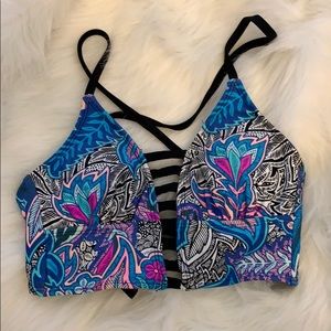 Fun bikini top!